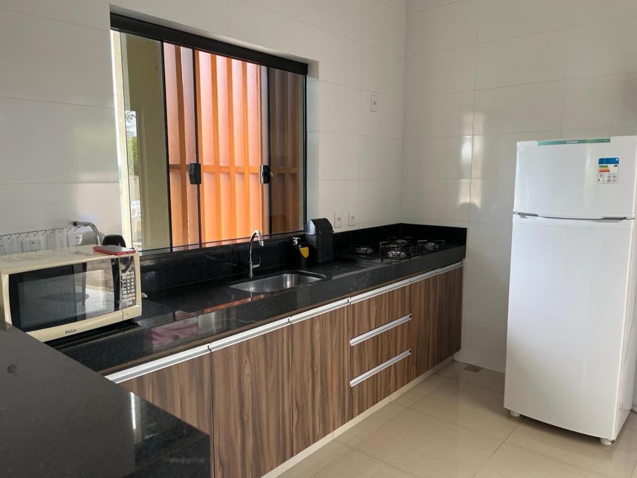 Casa Com Piscina Vista Para Lago, 03 Quartos Confortaveis Capitolio Bagian luar foto