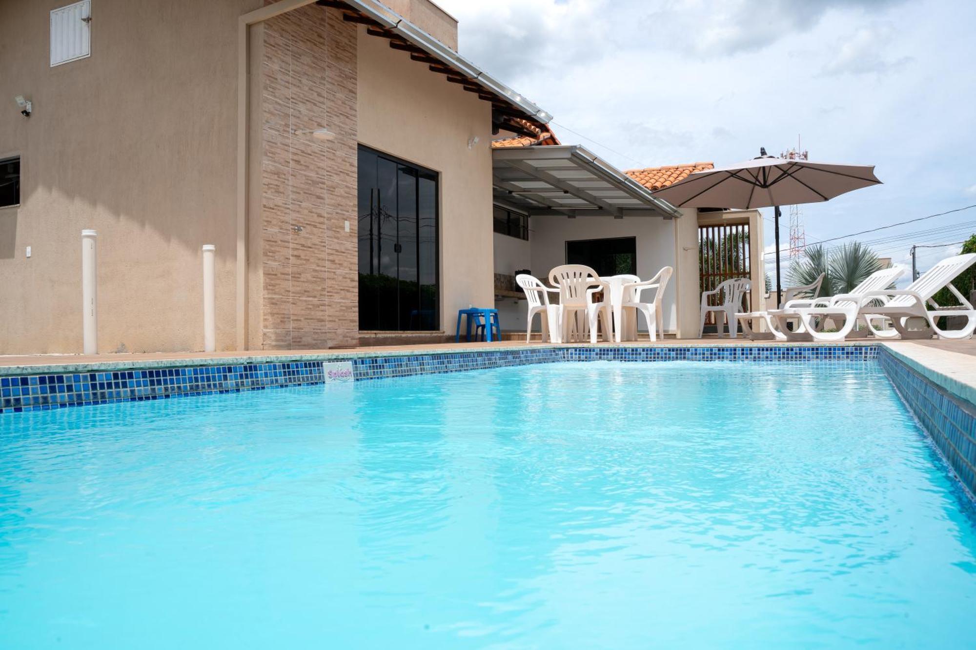 Casa Com Piscina Vista Para Lago, 03 Quartos Confortaveis Capitolio Bagian luar foto
